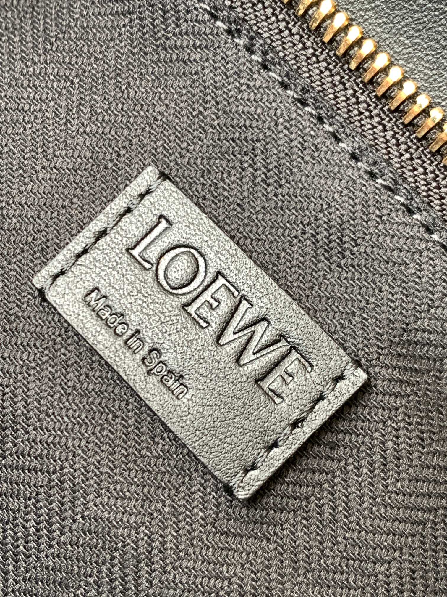 Loewe Puzzle Bags